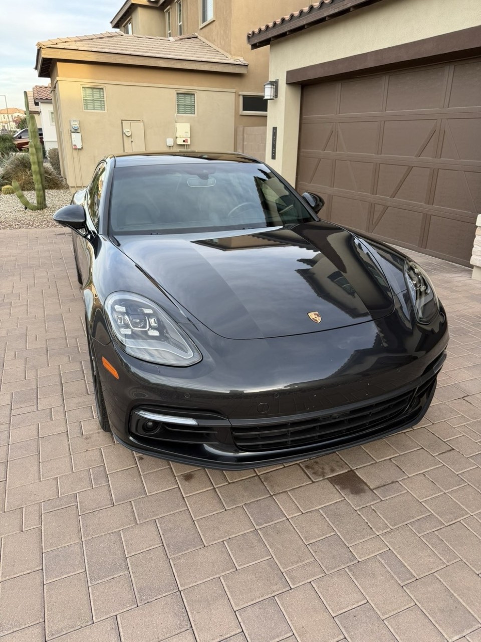Ceramic-coated paint with deep gloss