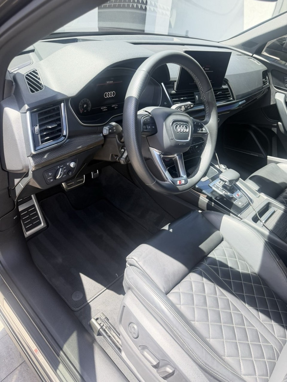 Audi SQ5 interior reset